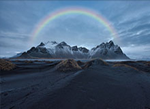 奥纳纳抵达土耳其，受到当地球迷的热情欢迎