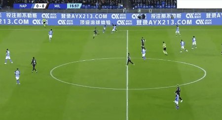 彩票合买-【意甲】莱昂双响 AC米兰4比0客胜那不勒斯